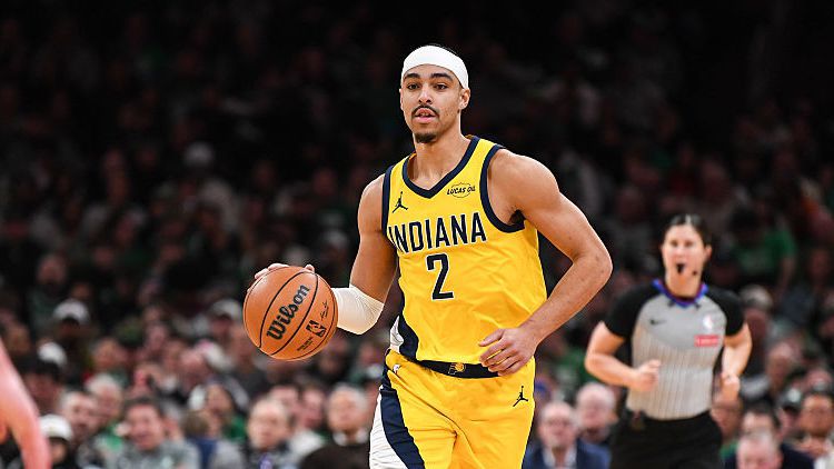 Андрю Нембард вкара 27 точки и подаде 11 асистенции за