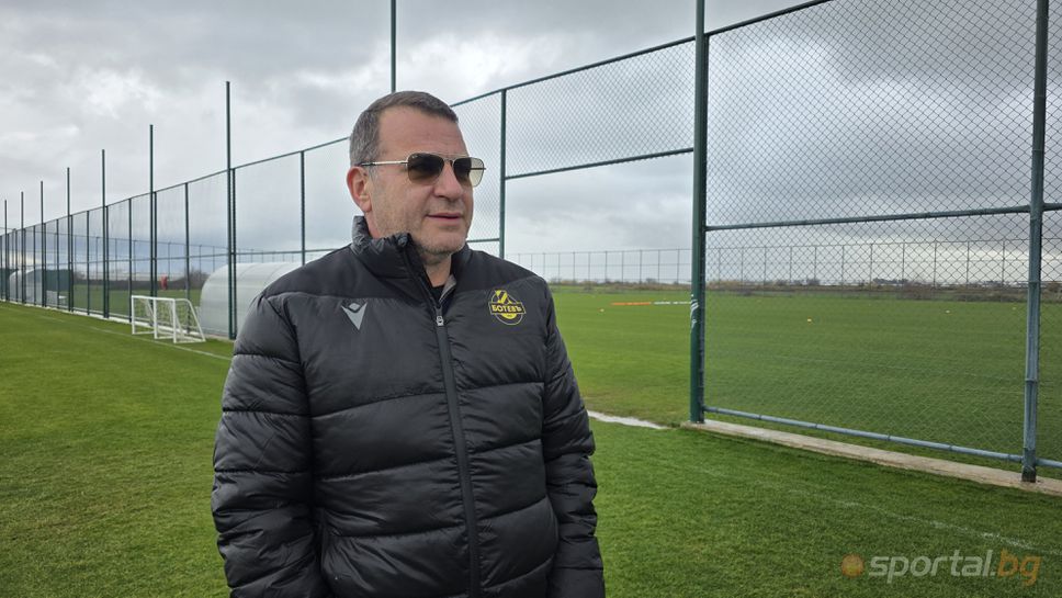 Филипов чака "Извинявай, сгрешихме!" от Левски, отсече: С Крушарски заедно не сядам, ще защитя Ботев, каквото и да ми струва