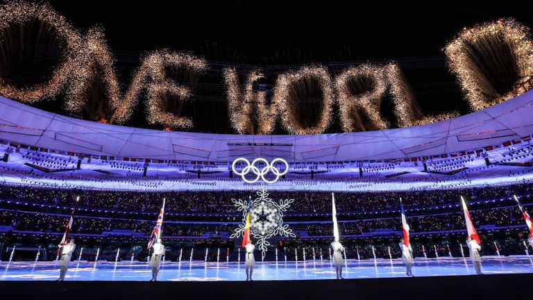 МОК "остро осъди" нарушаването на олимпийското примирие от страна на Русия