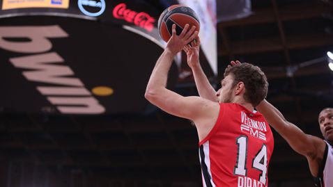  Везенков към този момент е част от националния тим 