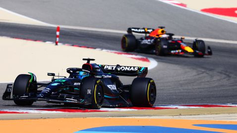  В Ред Бул се усъмниха в темпото на Мерцедес 