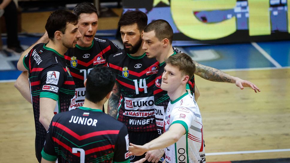 Нефтохимик спечели първия сблъсък с Дея спорт от 1/4-финалите