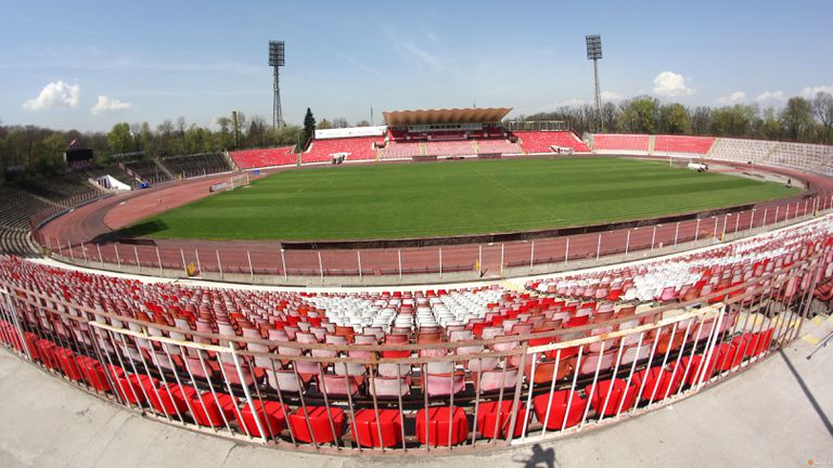 Българският футболен съюз официално забрани на - София да картотекира