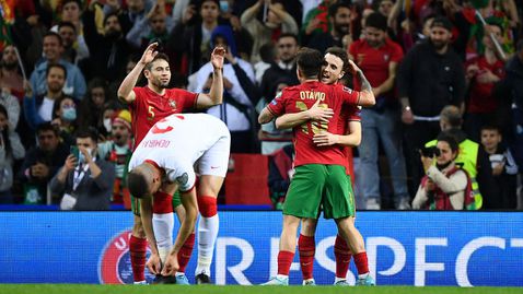 Португалия си поигра с огъня, но докосва Мондиал 2022