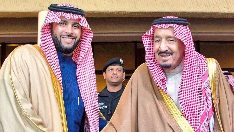 Засега Челси няма да стане собственост на хора от Саудитска Арабия