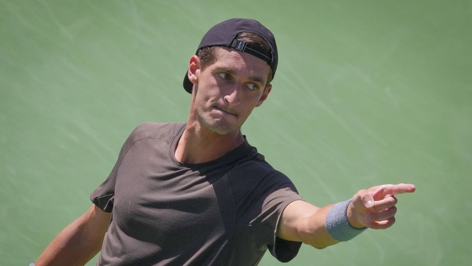 Как така един тенисист е обсебен от квантовата физика