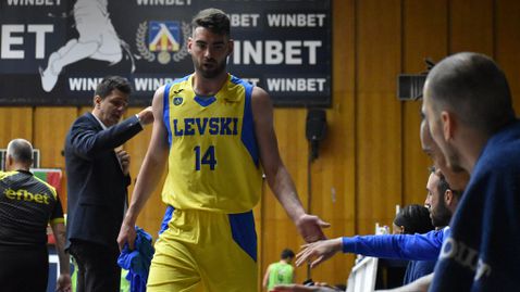 Играч на кръга - Цветомир Чернокожев