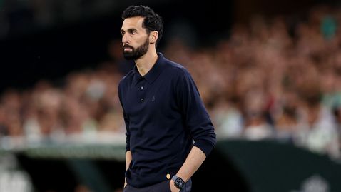 Арбелоа: Нарушението срещу Менди беше очевидно, но отговорните фактори не разбират от футбол