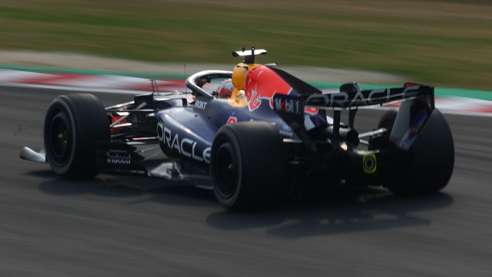 И Ред Бул изпробва обръщащо се задно крило