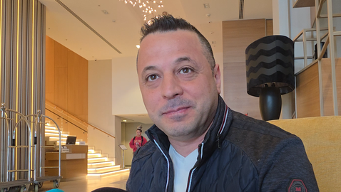 Бащата на Карлос Насар говори преди състезанието на сина си