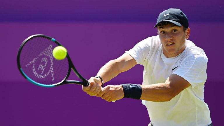Аржентинецът Франсиско Черундоло достигна до четвъртфиналите на турнира по тенис
