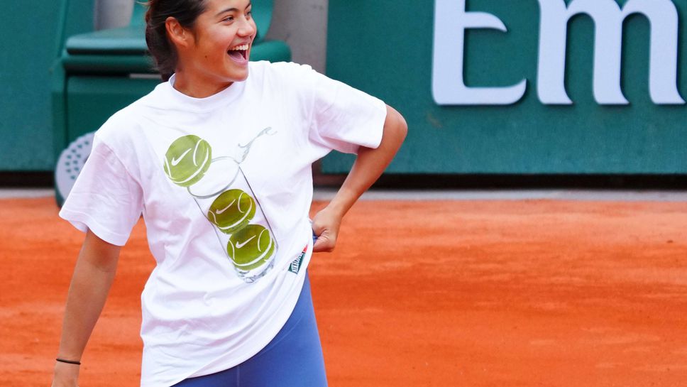 Британската тенисистка Ема Радукану заяви че проблемът ѝ с гърба