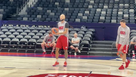  Олимпиакос и Везенков се явиха в цялостен състав на тренировката в 