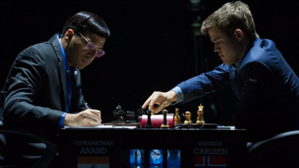 Карлсен победи Ананд във втората партия от мача за световната титла