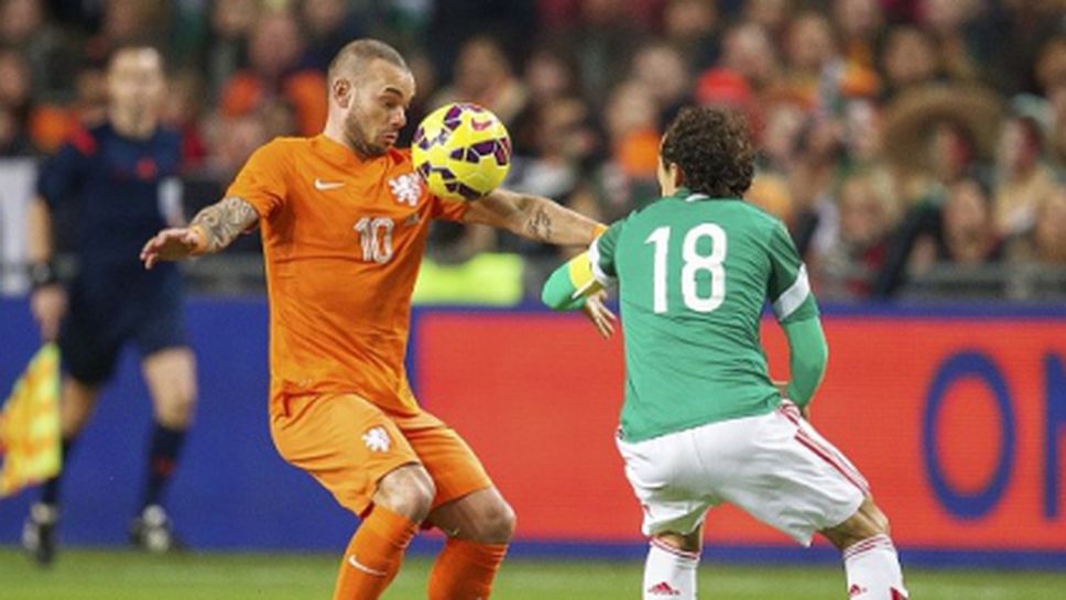 Мексико взе реванш от Холандия при завръщането на Вела (видео)
