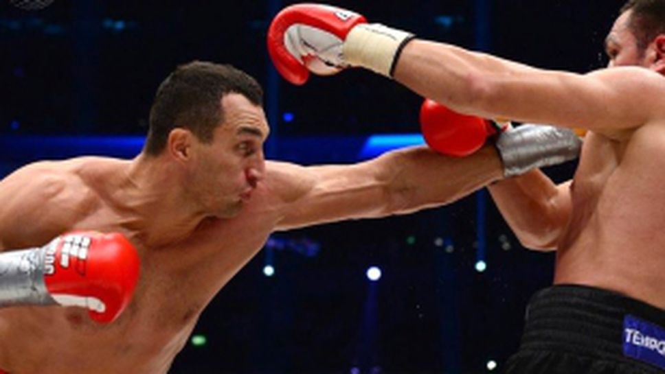 (АРХИВ) Американски боксов спец: Пулев ни показа най-доброто от Кличко