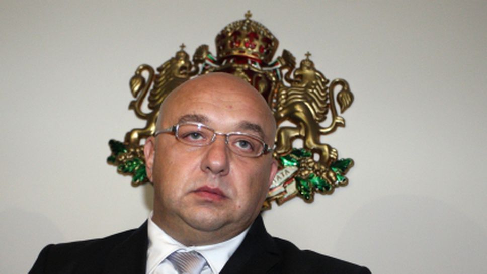Министър Кралев: Вярвам, че ВАС ще защити държавния интерес по казуса със Зимния дворец