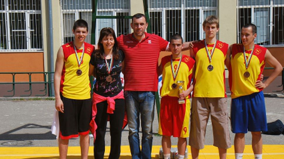 Баскетболни звезди ще зарадват участниците в неделния 3х3 турнир