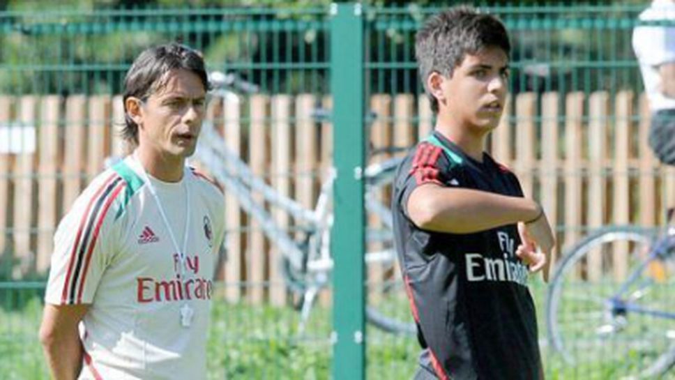 Синът на Малдини тренира с Милан