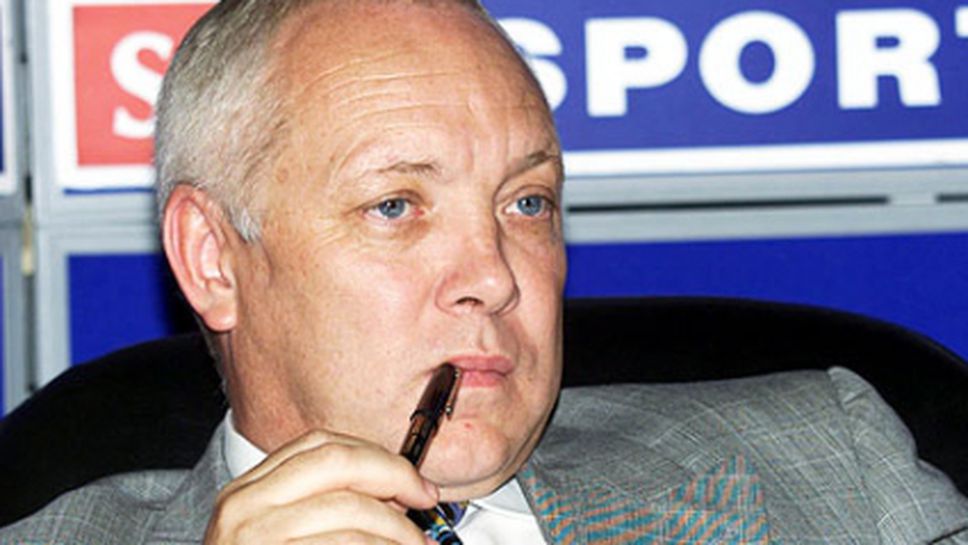 Франк Малоуни приключи с бокса