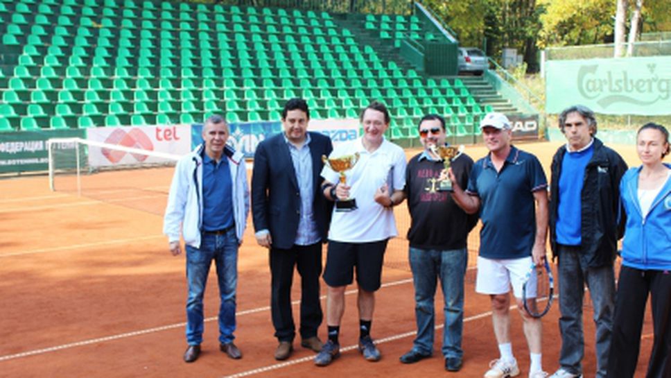 Посланикът на Италия спечели турнира по тенис "Дипломати и приятели"