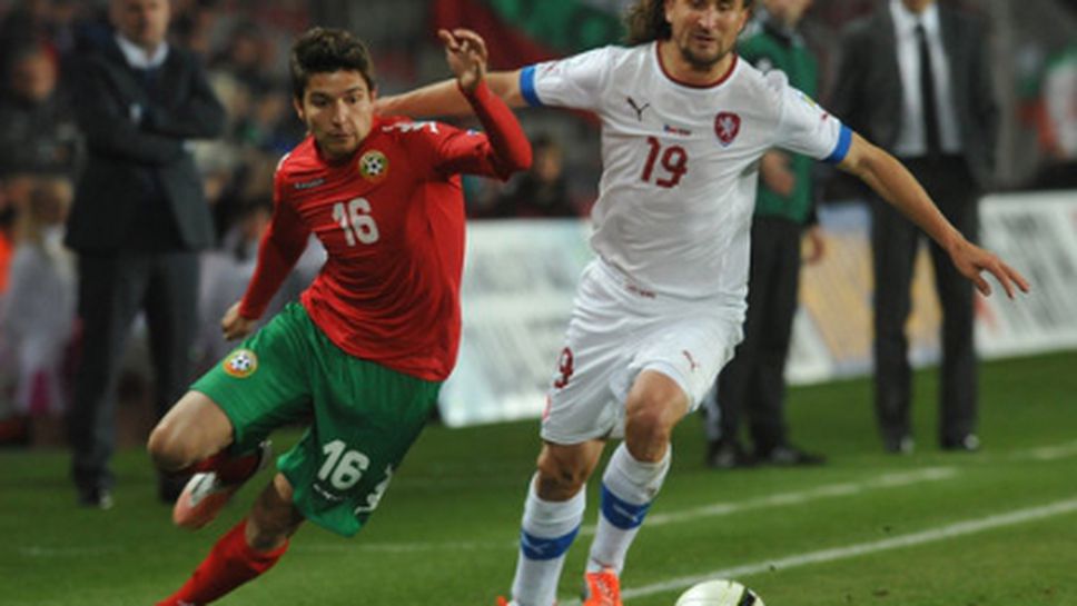 Само Пекхарт с проблеми в чешкия лагер, Сивок e наказан за мача с България