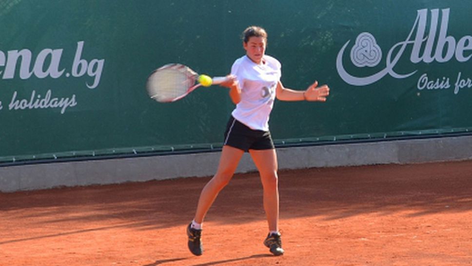 Калина Божилова е на полуфинал в София