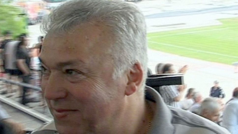 Христо Бонев: Някои не са се събличали по гащи и пред жените си