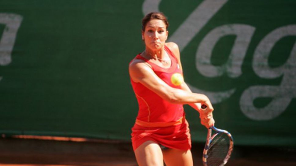 Елица Костова отпадна на 1/4-финалите на двойки
