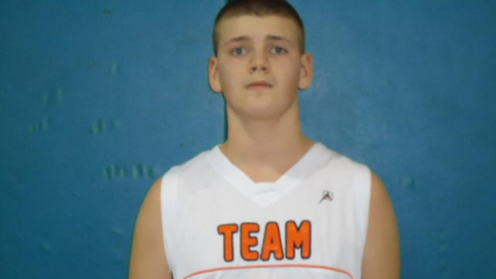 Синът на Васко Евтимов впечатлява в САЩ