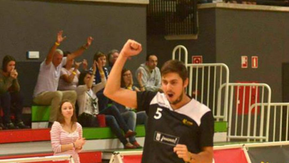 Благовест Петров с 15 точки! Волей Плая (Мадрид) с 3-та загуба