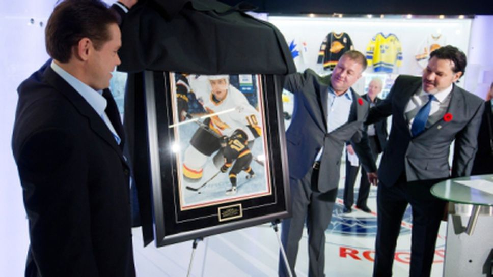 Ванкувър извади от употреба номера на Павел Буре