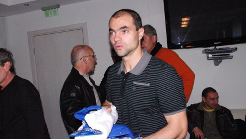 Бившият играч на Черноморец Стефан Трайков се сбогува с Бургас