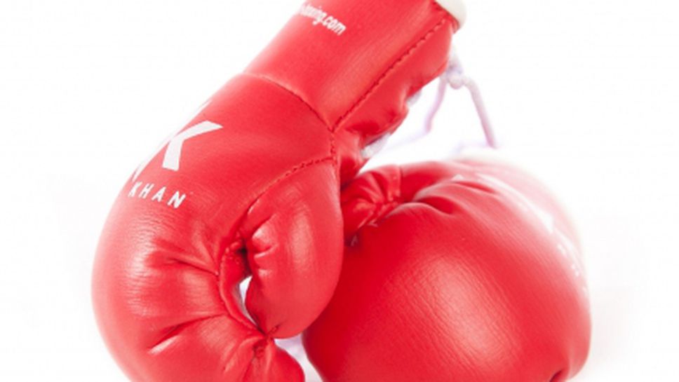 Боксов клуб "Омуртаг" спечели два златни медала