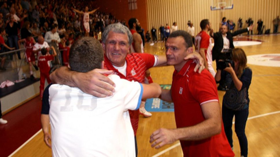 Миро Ралчев ще води Лукойл при гостуването в Плоещ