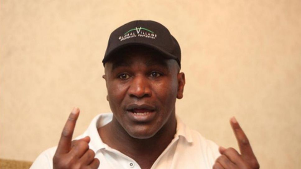 Ивендър Холифийлд: Третият ми бой с Тайсън ще е срещу глада по света