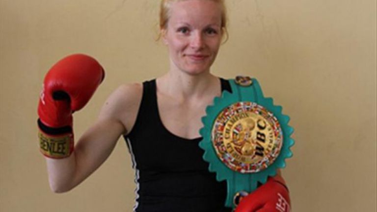 Галя Иванова отново се бие за титла