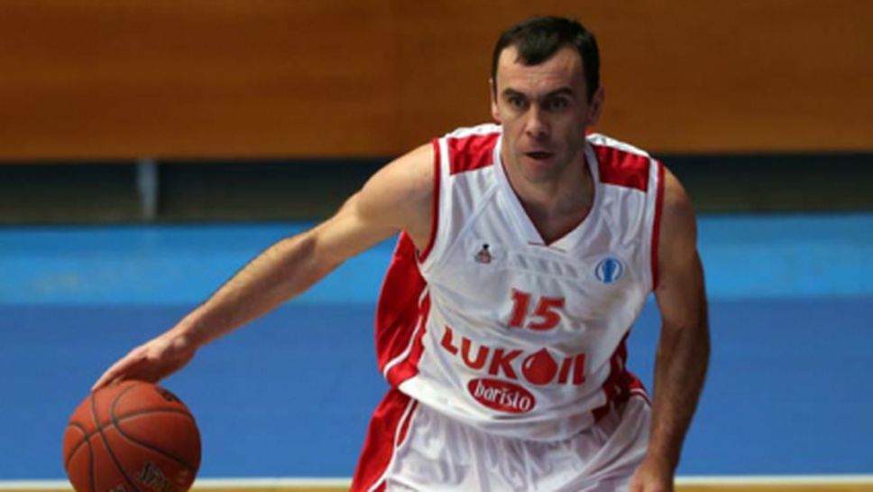 Тодор Стойков за Лукойл: И играчите трябва да бъдат сменени