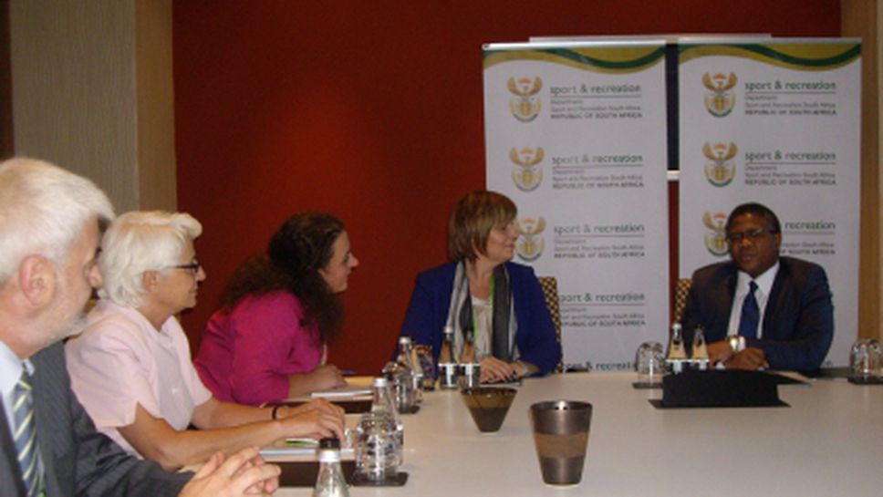 Работни срещи на министър Георгиева в Йоханесбург