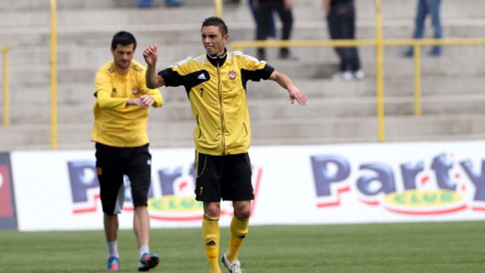 Мариян Огнянов се включи в тренировката на Ботев