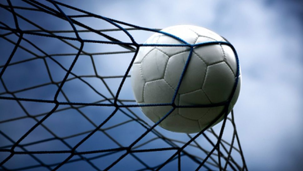 Младежки национал на Шотландия вкара страхотен гол със задна ножица (видео)