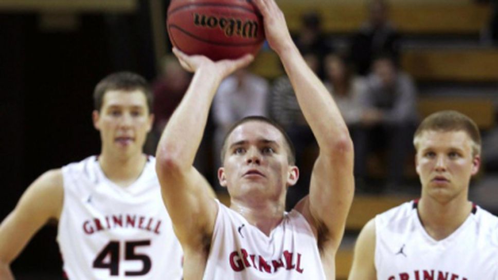 Колежанската машина за точки пак е тук - наниза 109 в един мач