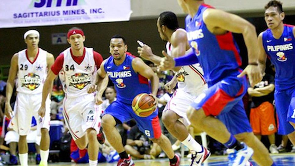 Съобразителен филипински баскетболист се превърна в хит (видео)