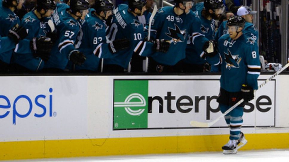 Сан Хосе измести Анахайм от върха, шампионът Чикаго отново бие