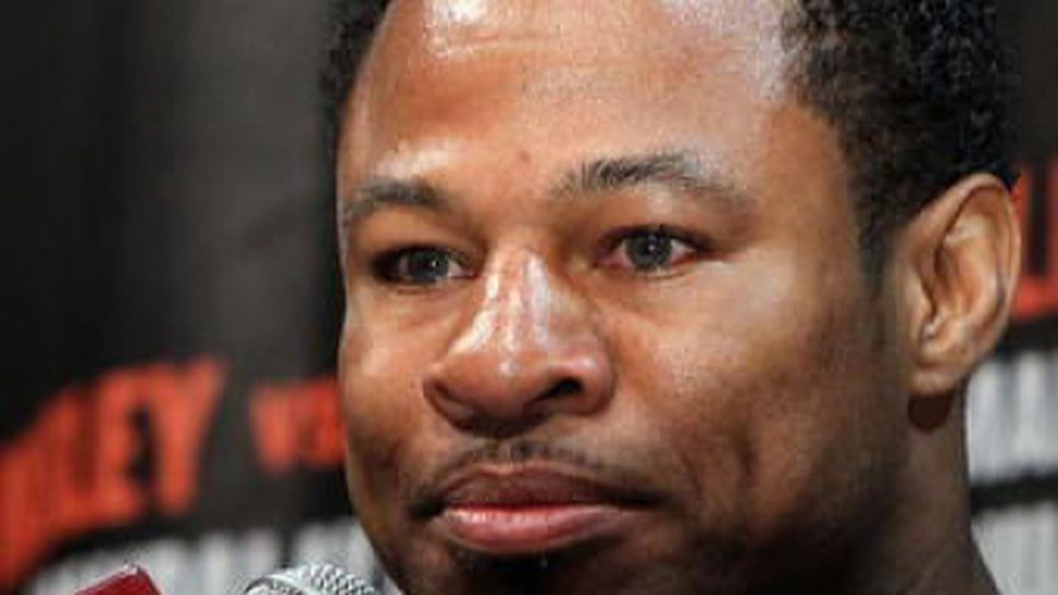 Шейн Мосли прекратява кариерата си