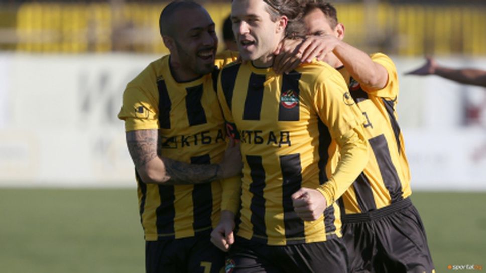 Сдружение ПФК Ботев избира най-добър футболист за 2013