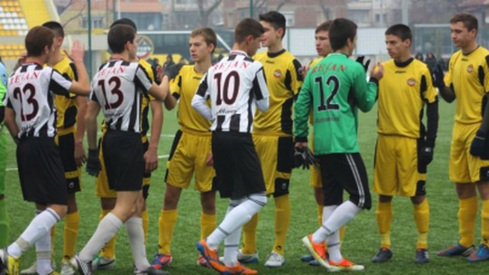 Юношите на Ботев спечелиха битката за Пловдив