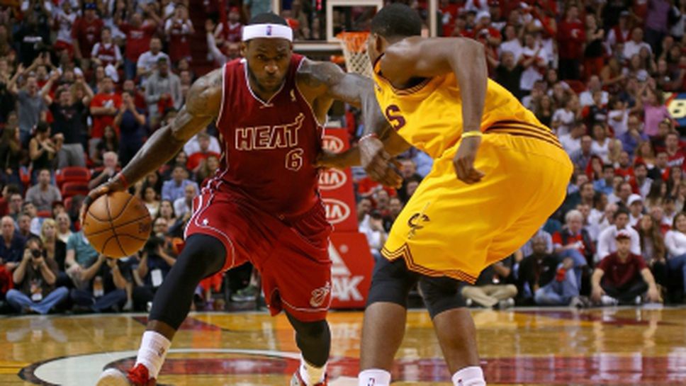 Леброн Джеймс вкара 25 точки на бившия си отбор за успех на Маями