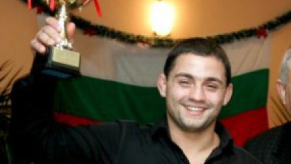 Близнака счупи глезена на мексиканец