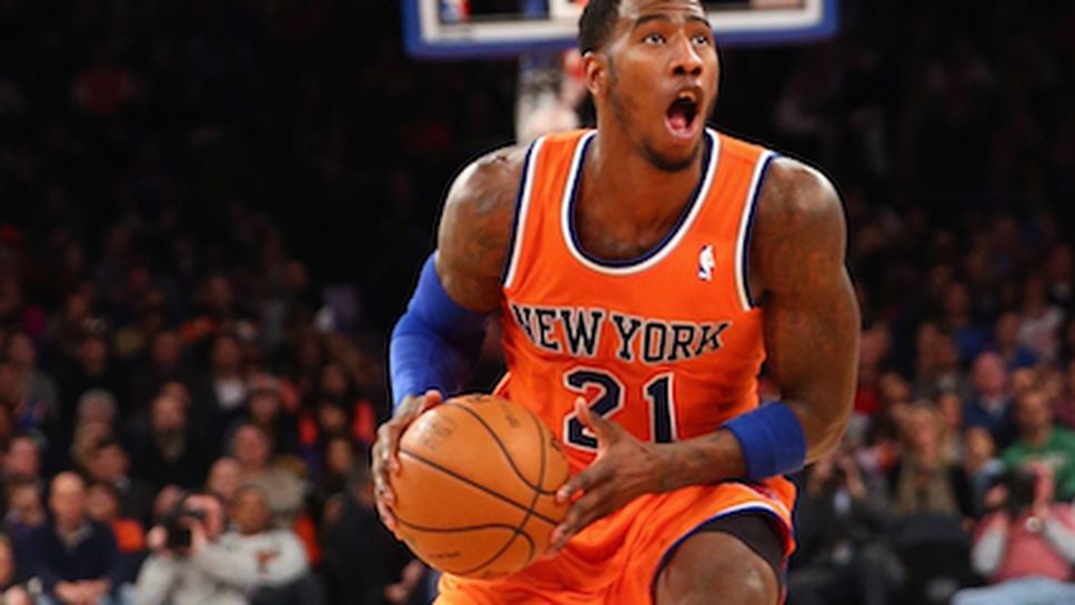 Лейкърс се интересуват от Иман Шъмпърт